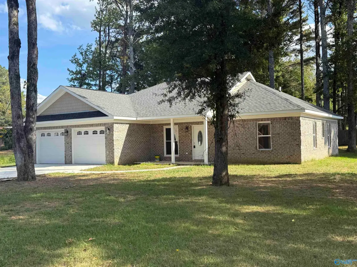 1119 Lasone Drive, Scottsboro, AL 35768 - Image #1