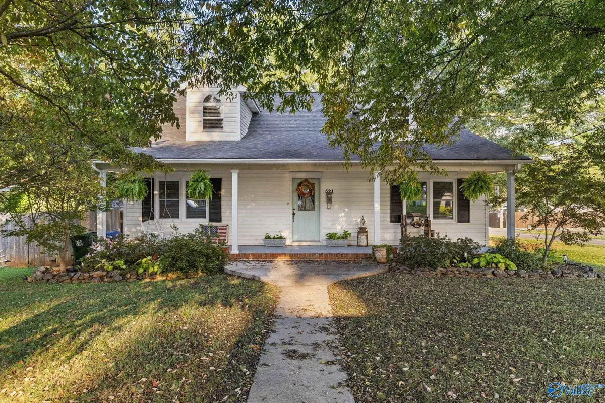 521 East Street, Athens, AL 35611 - Image #1