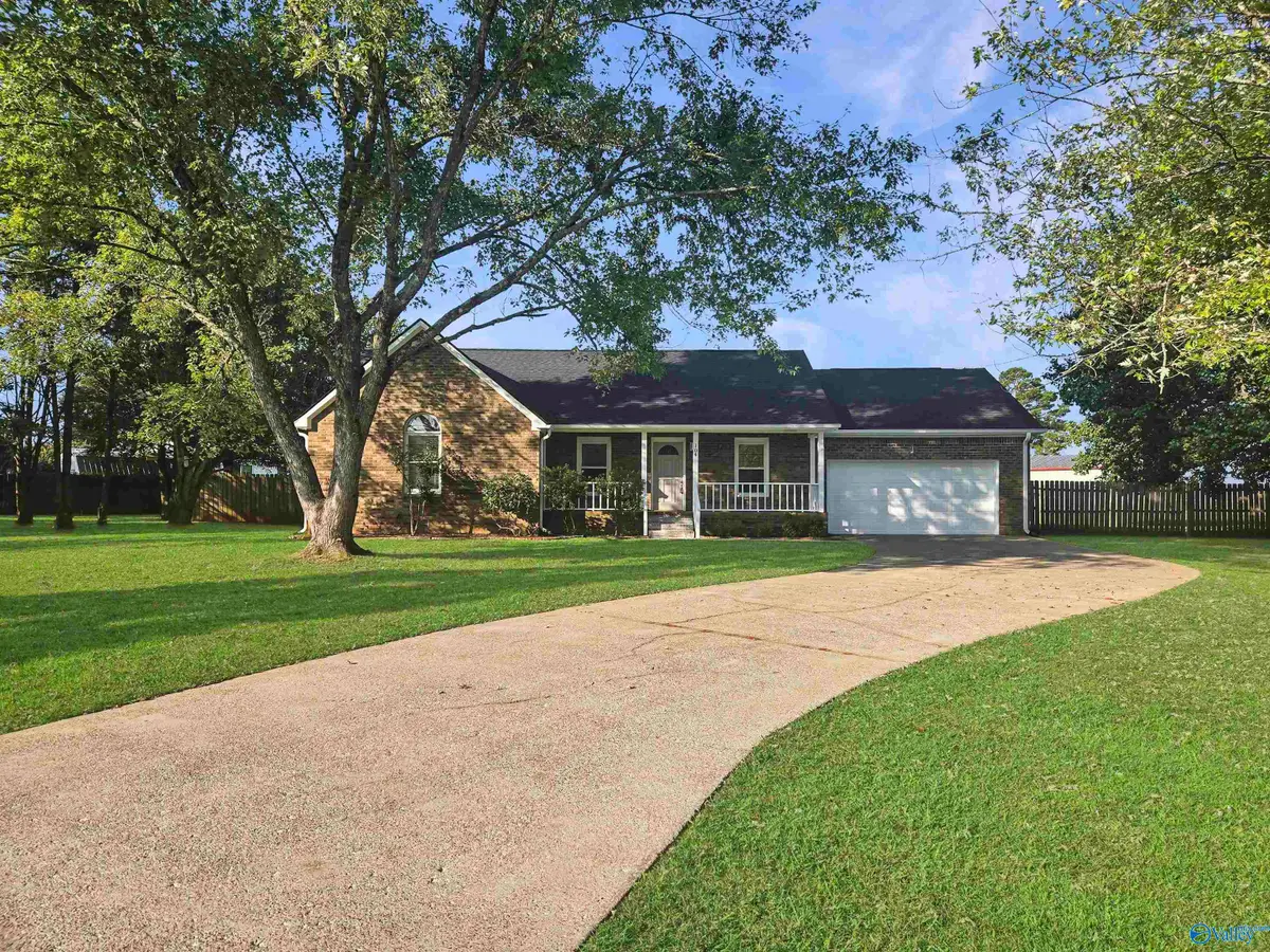 104 Sundance Circle, Hazel Green, AL 35750 - Image #1