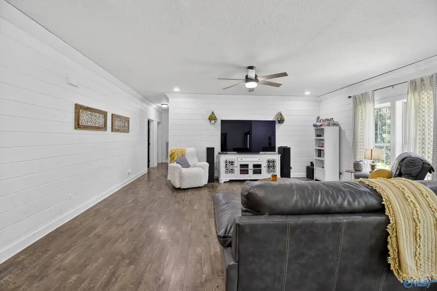 146 Hidden Lakes Drive, Boaz, AL 35957 - Image #3