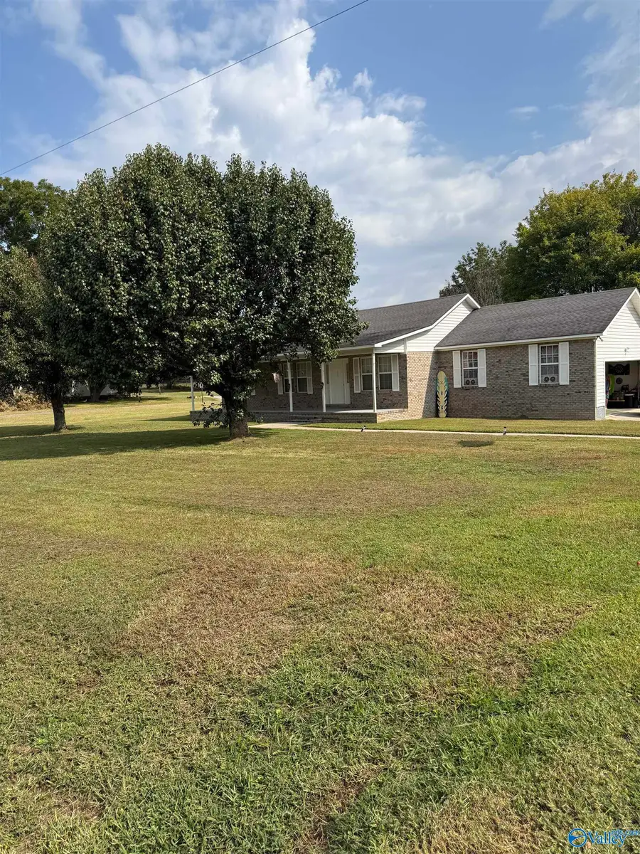 1808 Union Grove Road, Guntersville, AL 35976 - Image #2