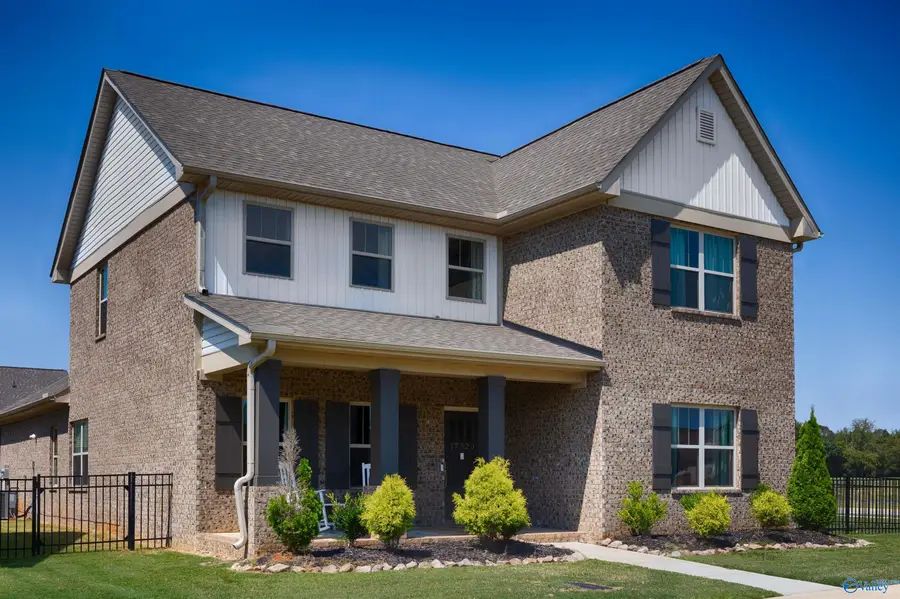 17323 Brooklawn Street, Athens, AL 35611 - Image #2