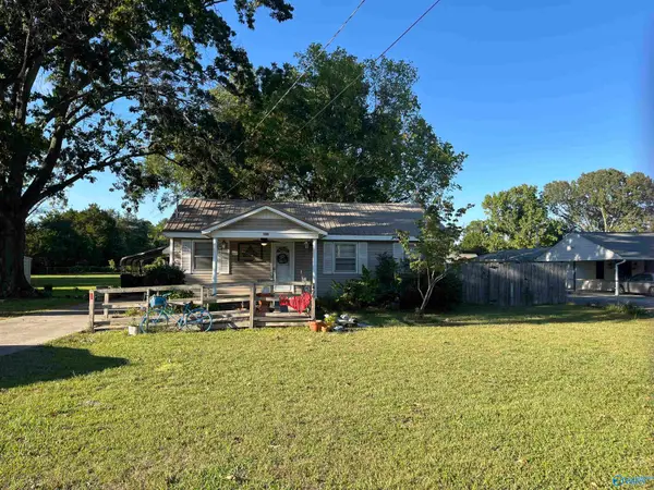 420 Clark Street Sw, Decatur, AL 35601