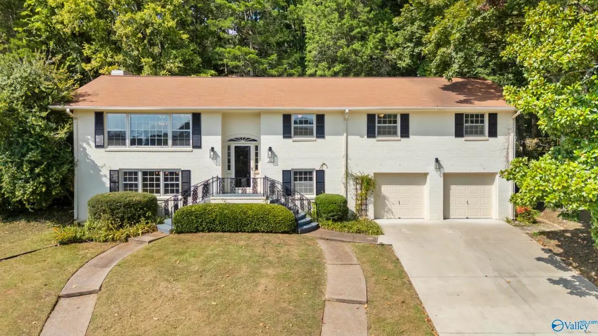 2101 Shades Crest Road Se, Huntsville, AL 35801 - Image #1