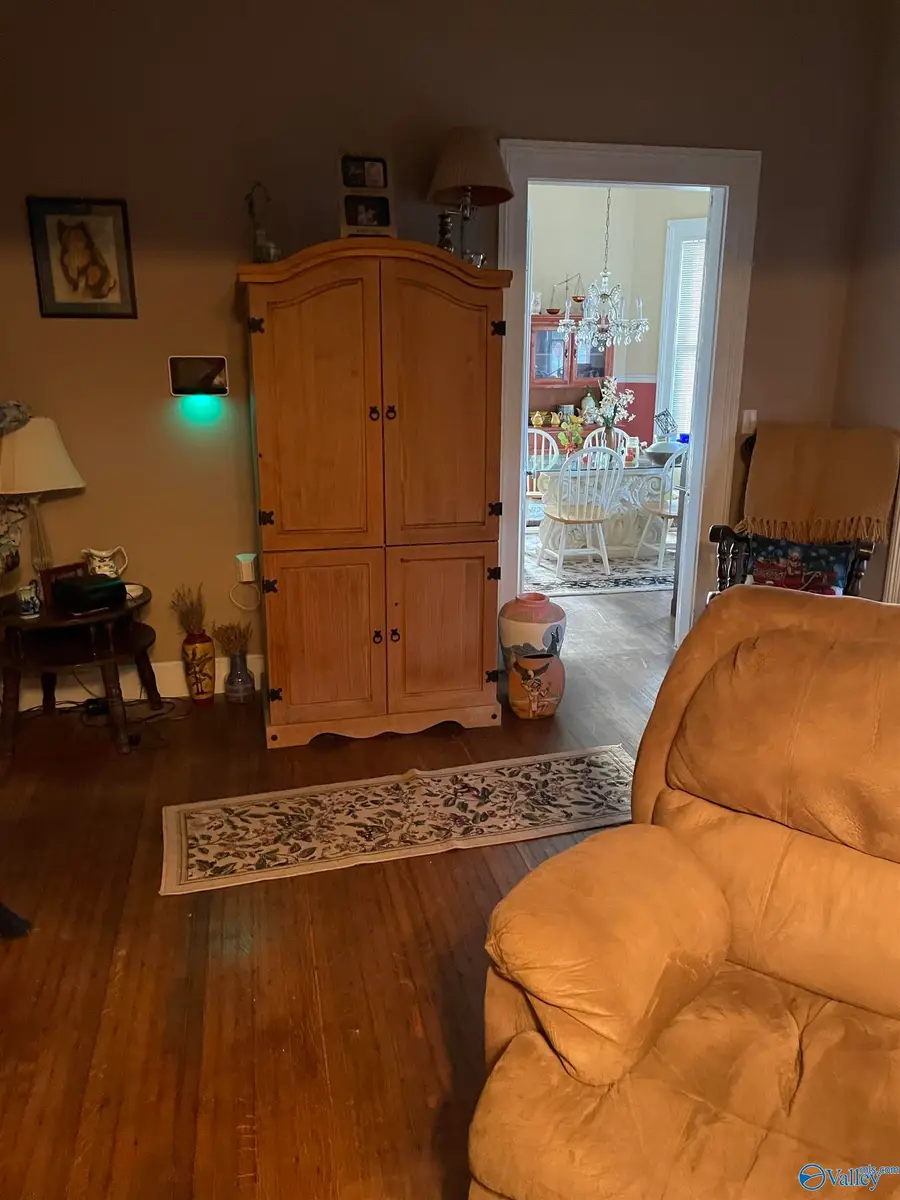 307 College Avenue, Stevenson, AL 35772 - Image #2