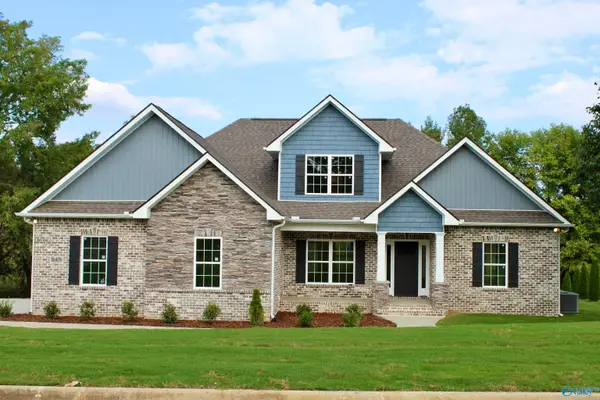 16436 Mahogany Drive, Athens, AL 35613