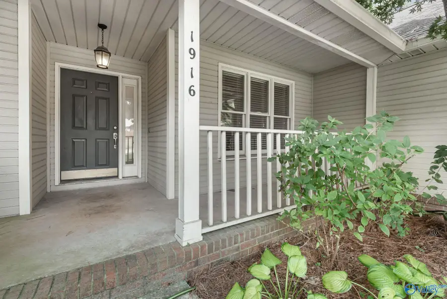 1916 Shellbrook Drive Nw, Huntsville, AL 35806 - Image #3