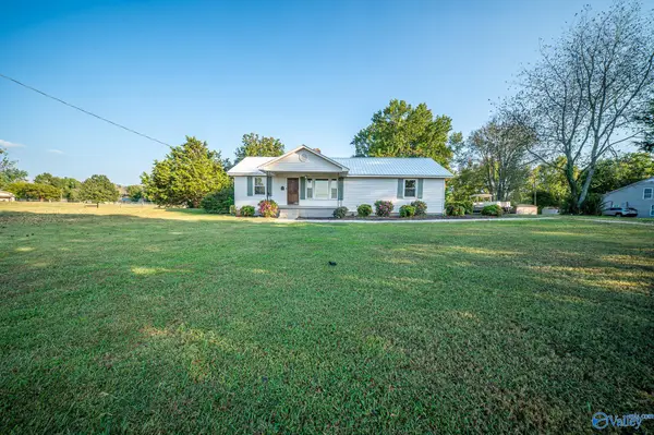 1760 Horseshoe Bend Road, Scottsboro, AL 35769