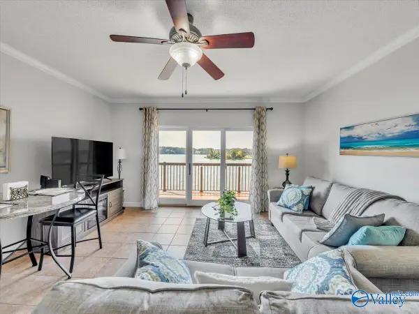 12100 Two Rivers Drive #B3-4, Athens, AL 35611