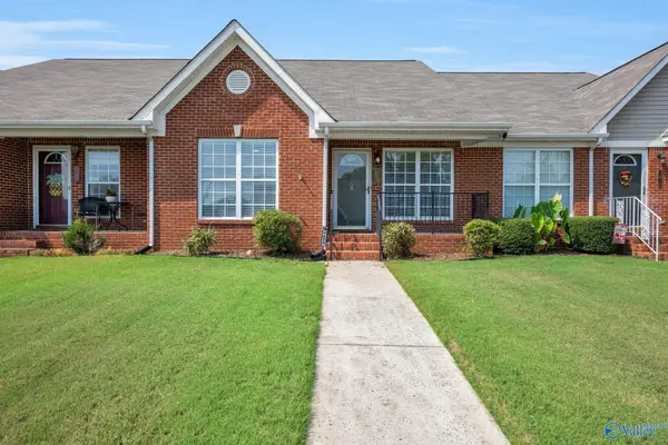 1412 Bridgewater Place, Athens, AL 35611