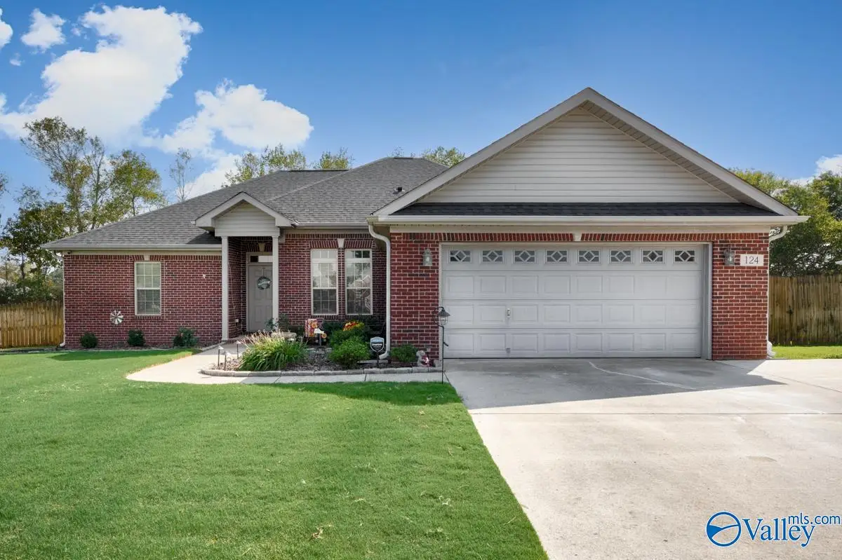 124 Bucks Pocket Drive, New Market, AL 35761 - Image #1