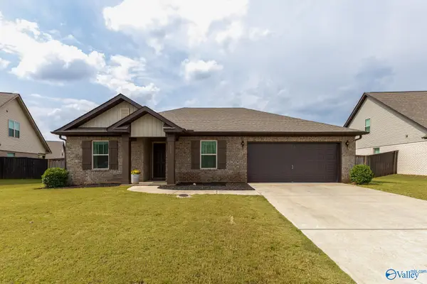 112 Edgestone Drive, Harvest, AL 35749