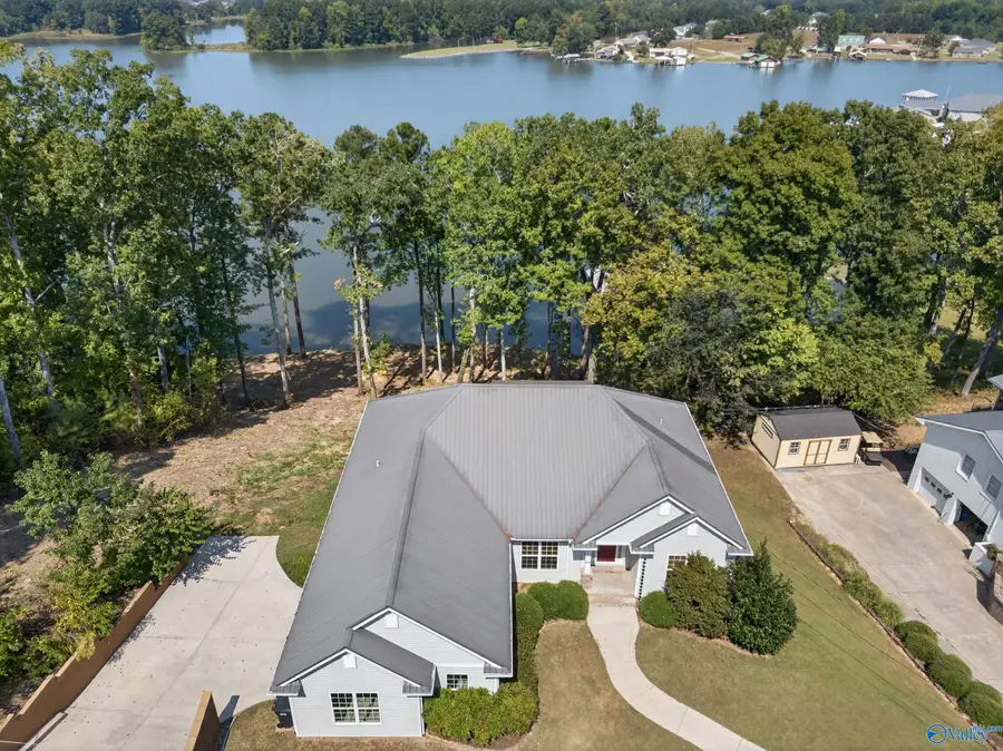 5186 Spring Drive, Southside, AL 35907 - Image #2