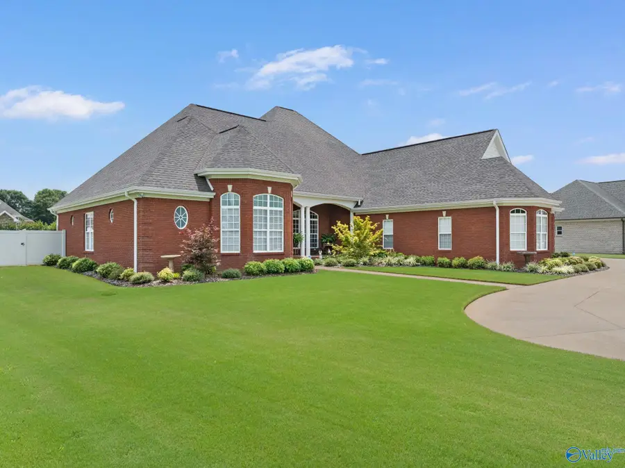 508 Woodfern Drive, Killen, AL 35645 - Image #3