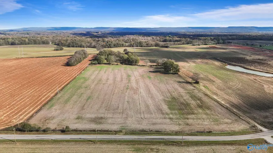 479 Narrow Lane, New Market, AL 35759 - Image #2