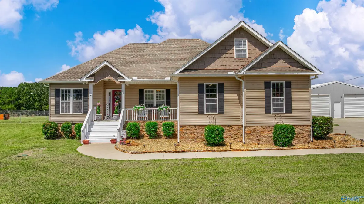 3915 Alabama Highway 68, Gaylesville, AL 35973 - #1