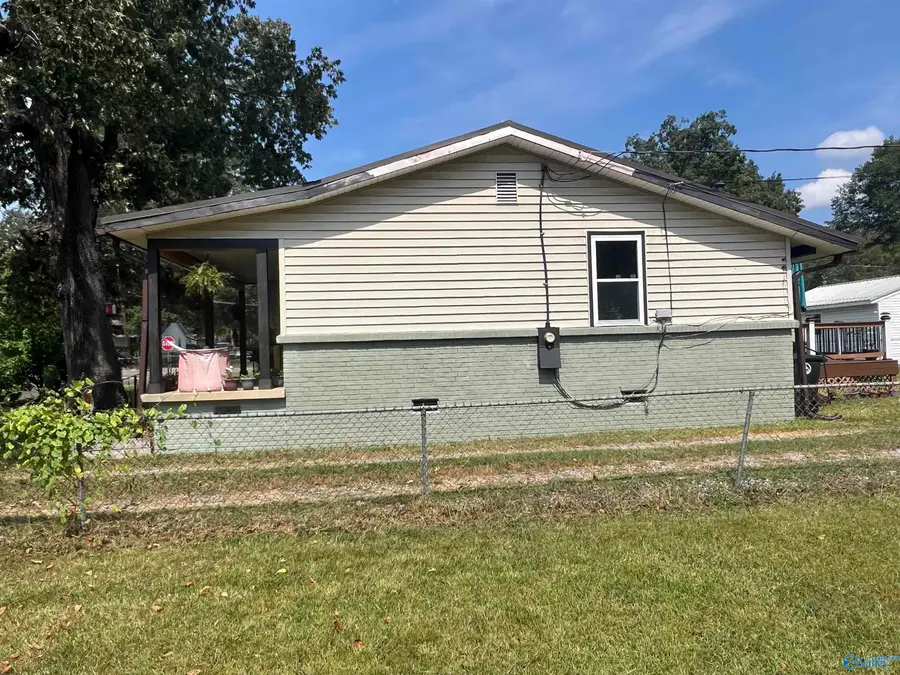 302 Clark Street, Gadsden, AL 35904 - Image #2