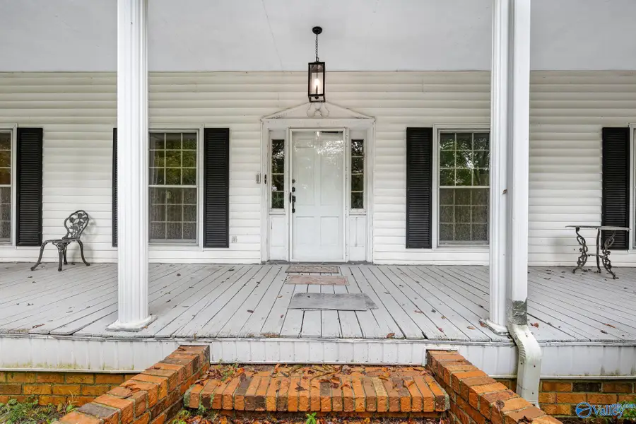 27916 Aunt Ann Hill Road, Lester, AL 35647 - Image #3