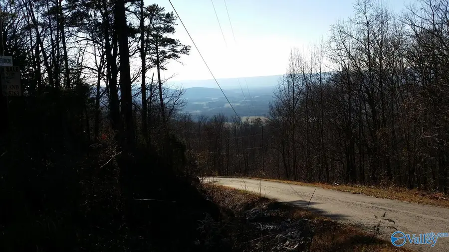 787 Blowing Cave Road, Gurley, AL 35748 - Image #2