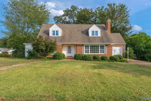 805 River Bluff Drive, Sheffield, AL 35660