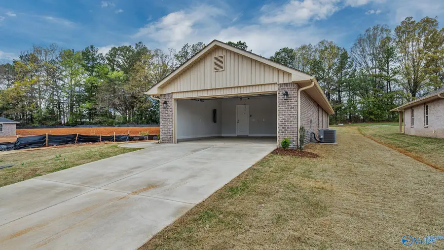 15462 Lapwing Cove, Athens, AL 35611 - Image #2