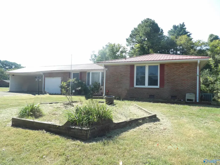 7612 Holland Drive Sw, Huntsville, AL 35802 - Image #3