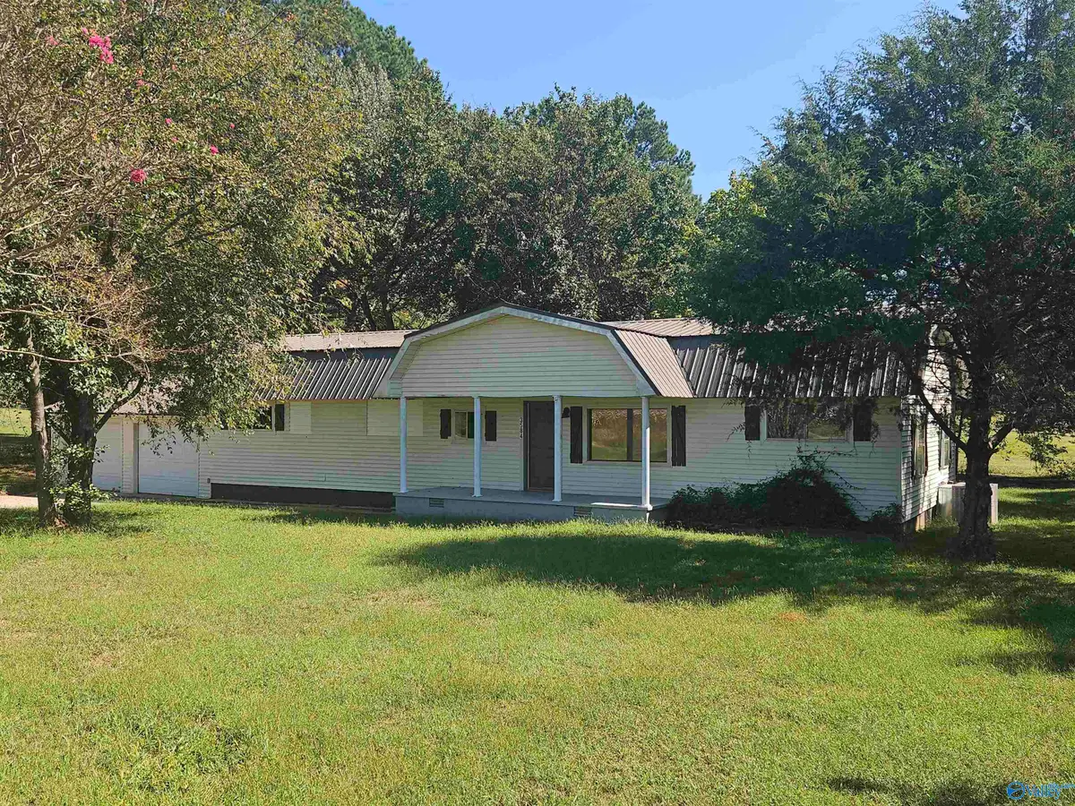 13584 Garden Way, Athens, AL 35611 - Image #1