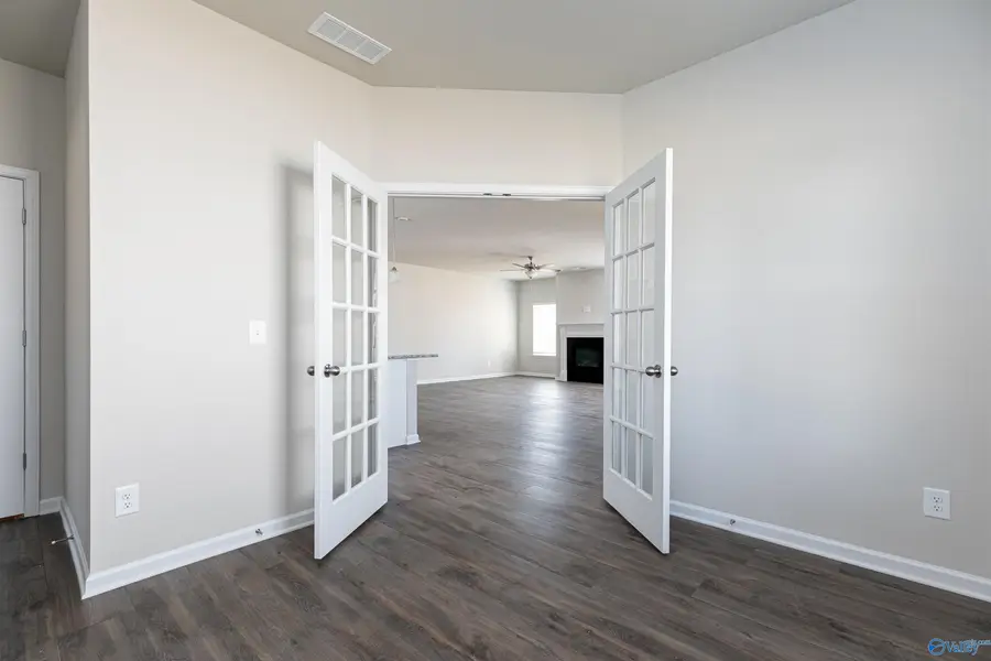 225 Roman Randall Road, New Market, AL 35761 - Image #2