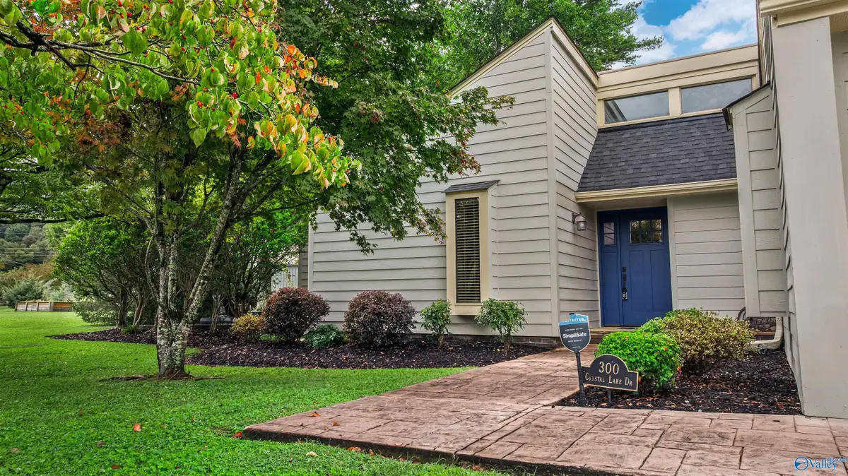 300 Crystal Lake Drive Ne, Fort Payne, AL 35967 - Image #1