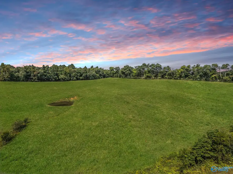 692 Anderson Road, Shelbyville, TN 37160 - Image #2