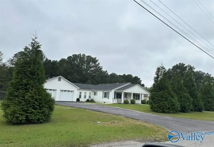 3209 Old Hwy 31 Sw, Hartselle, AL 35640 - Image #1