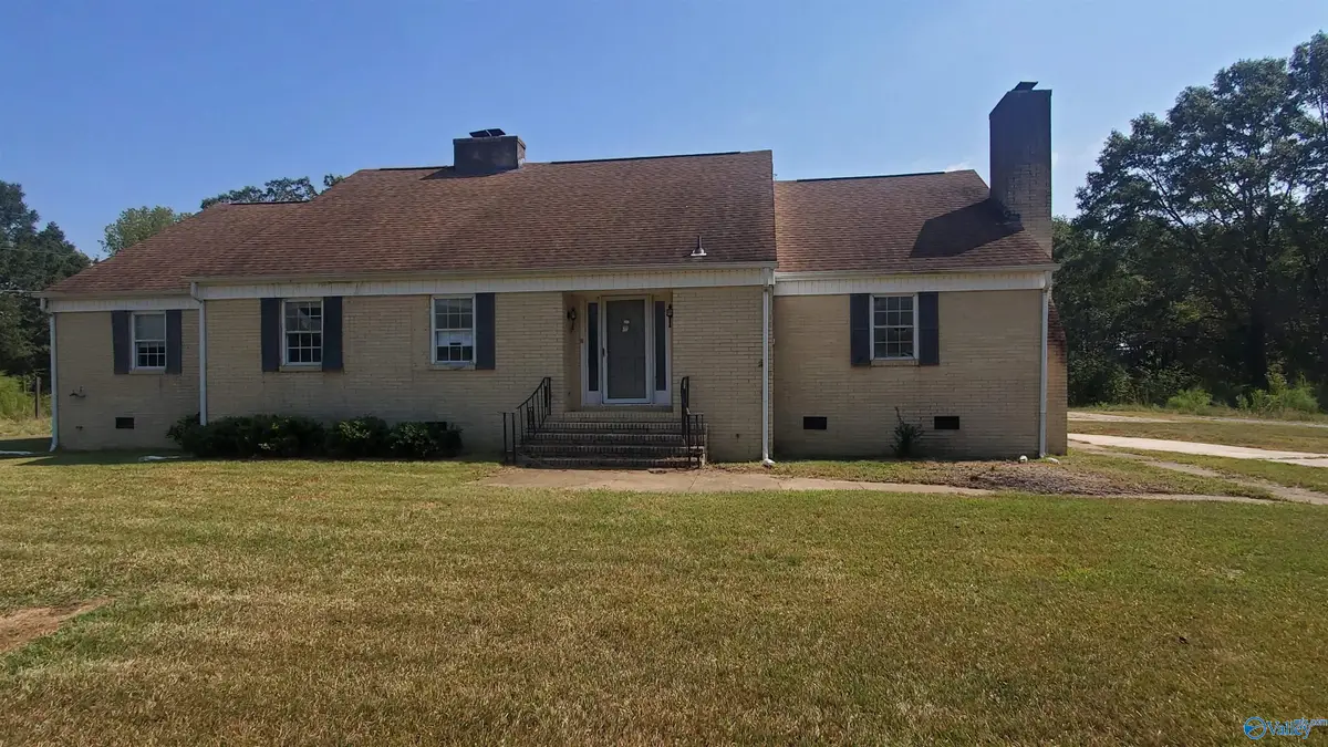 3846 Garner Road Sw, Hartselle, AL 35640 - Image #1