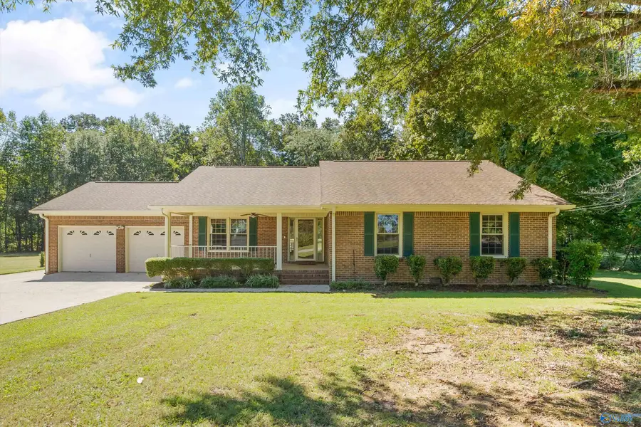 112 Meadow Run Ne, Huntsville, AL 35811 - Image #2