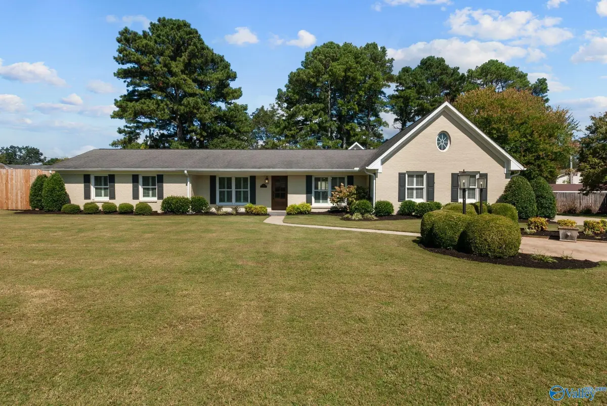 2404 SE College Street, Decatur, AL 35601 - Image #1