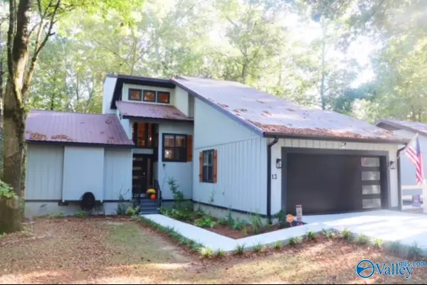 13 Serenity Street, Guntersville, AL 35976