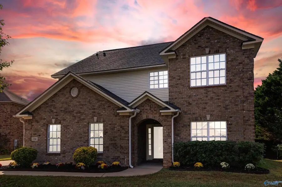 104 Raymon Circle, Huntsville, AL 35806 - Image #2