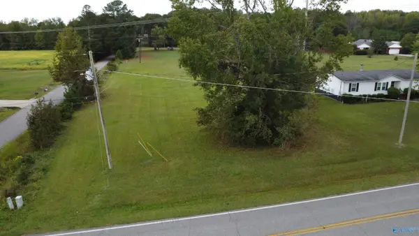 1.24 Looney Road, Athens, AL 35613