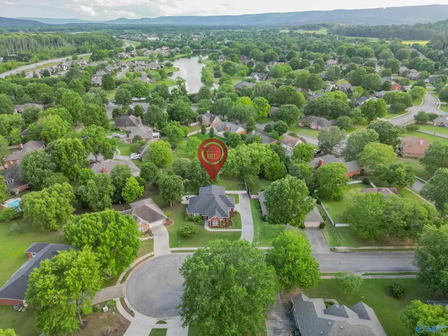 3104 Pendleton Court Se, Owens Cross Roads, AL 35763 - Image #2