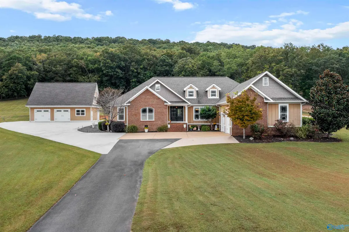 1061 County Road 622, Valley Head, AL 35989 - Image #1