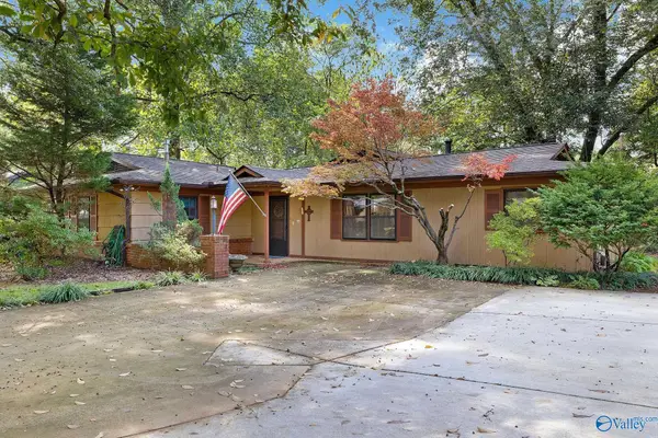 913 Woodall Lane Nw, Huntsville, AL 35816