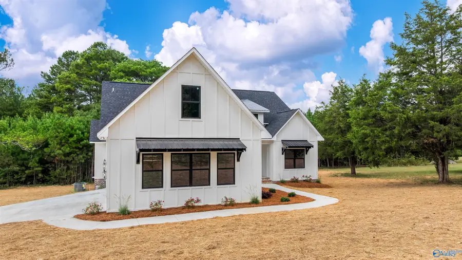 5006 Big Wills Road, Fort Payne, AL 35967 - Image #2