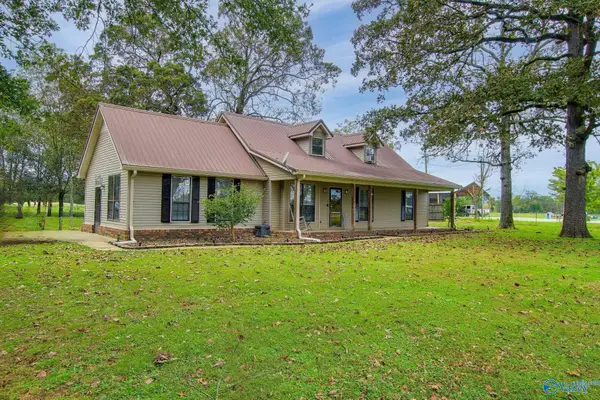 1953 County Road 108, Town Creek, AL 35672