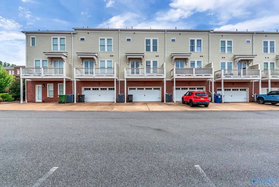 17 Biltmore Drive, Huntsville, AL 35806 - Image #2