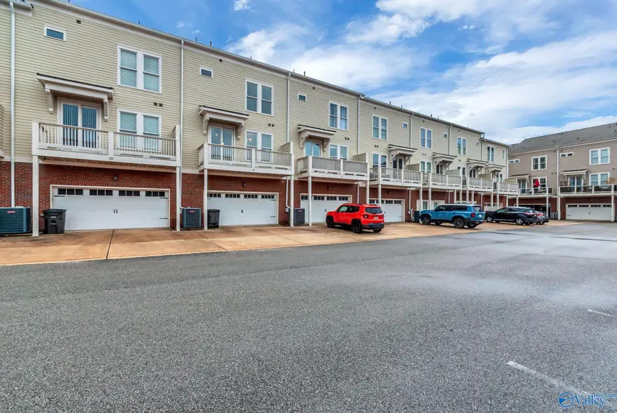 17 Biltmore Drive, Huntsville, AL 35806 - Image #3