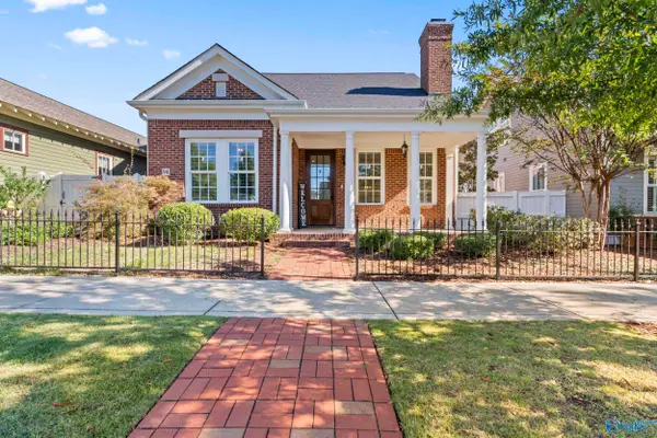 94 Hillcrest Avenue Nw, Huntsville, AL 35806