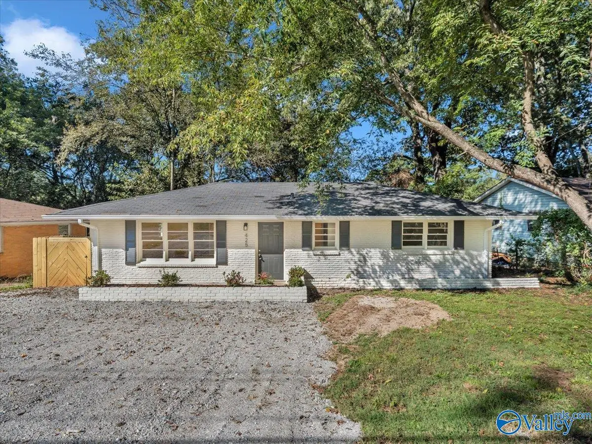425 S Plymouth Road Nw, Huntsville, AL 35811 - Image #1
