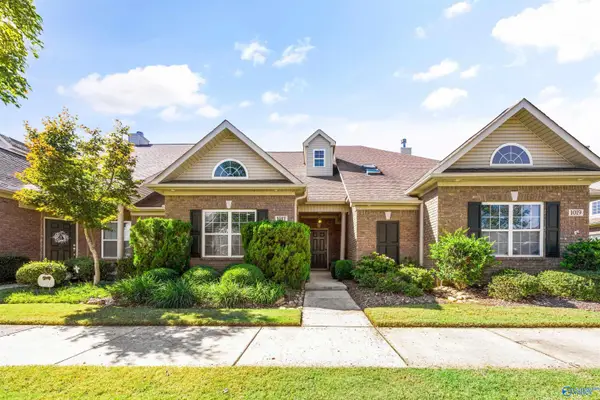 1017 Cresent Falls, Huntsville, AL 35806