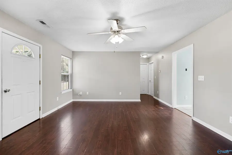 396 Maple Circle, Arab, AL 35016 - Image #3