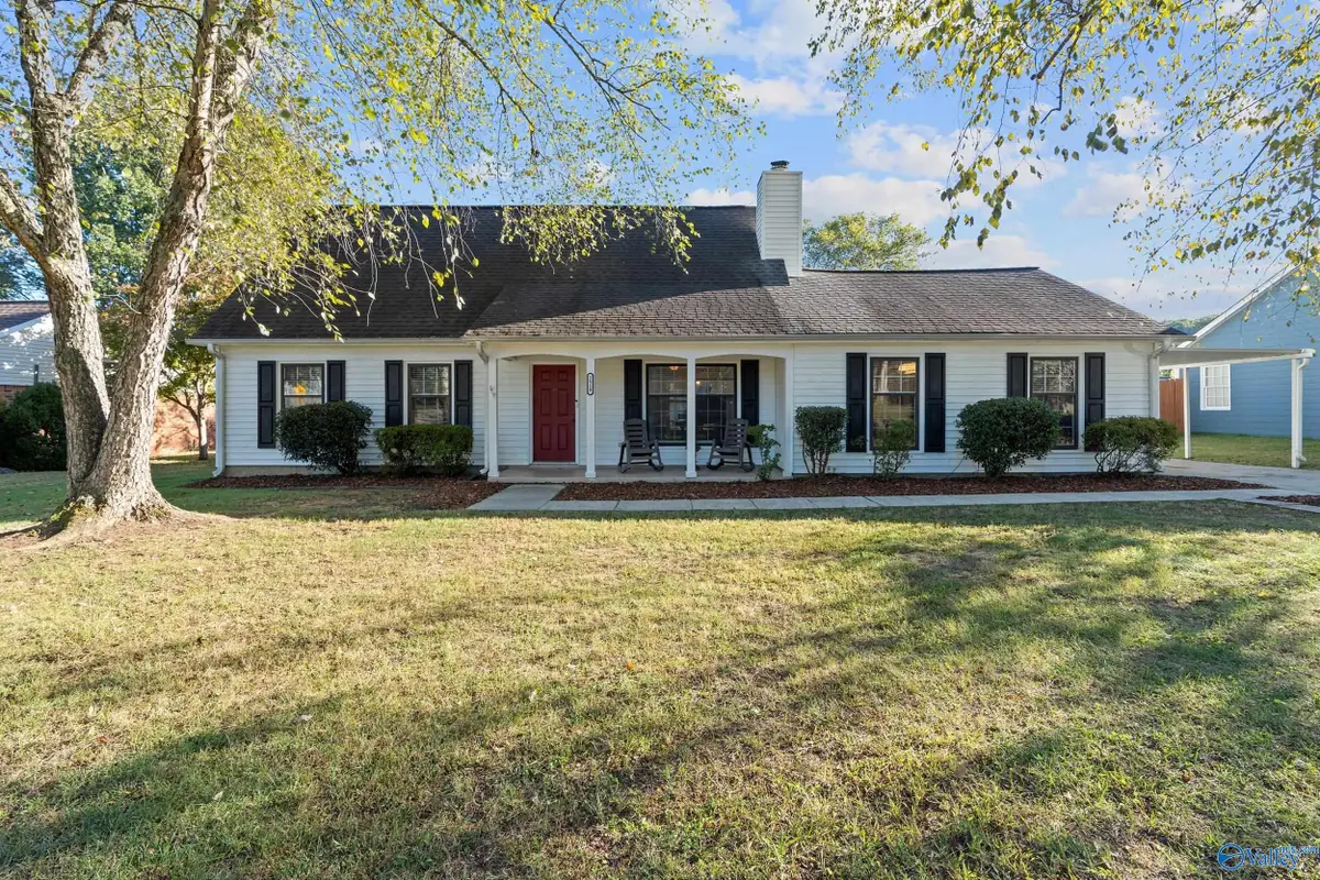 2519 Wynterhall Road, Huntsville, AL 35803 - Image #1