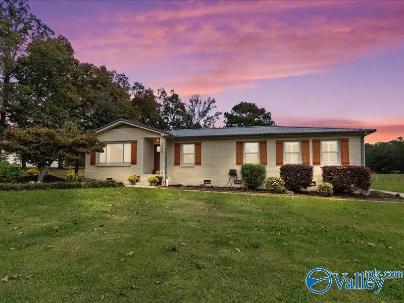 1355 County Road 72, Danville, AL 35619 - Image #3